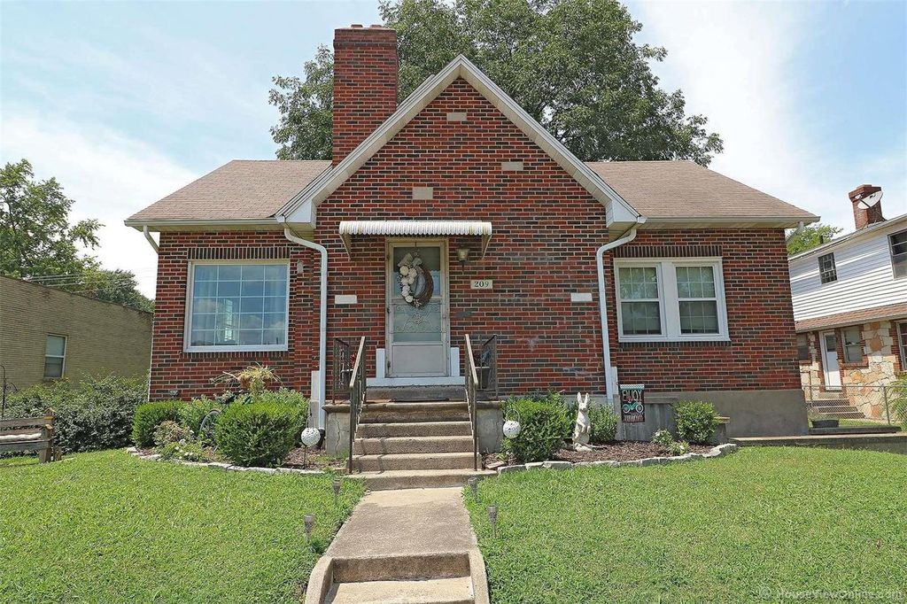 209 S Main St, Chaffee, MO 63740 Trulia