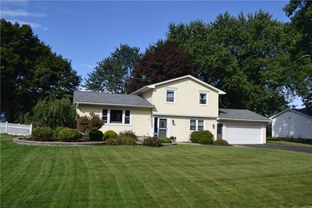 695 Shadowwood Ln, ster, NY 14580 Trulia