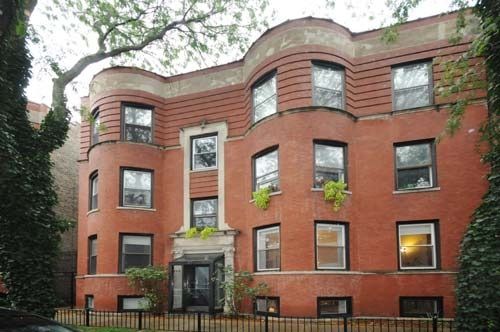 700 W Cornelia Ave #1E, Chicago, IL 60657