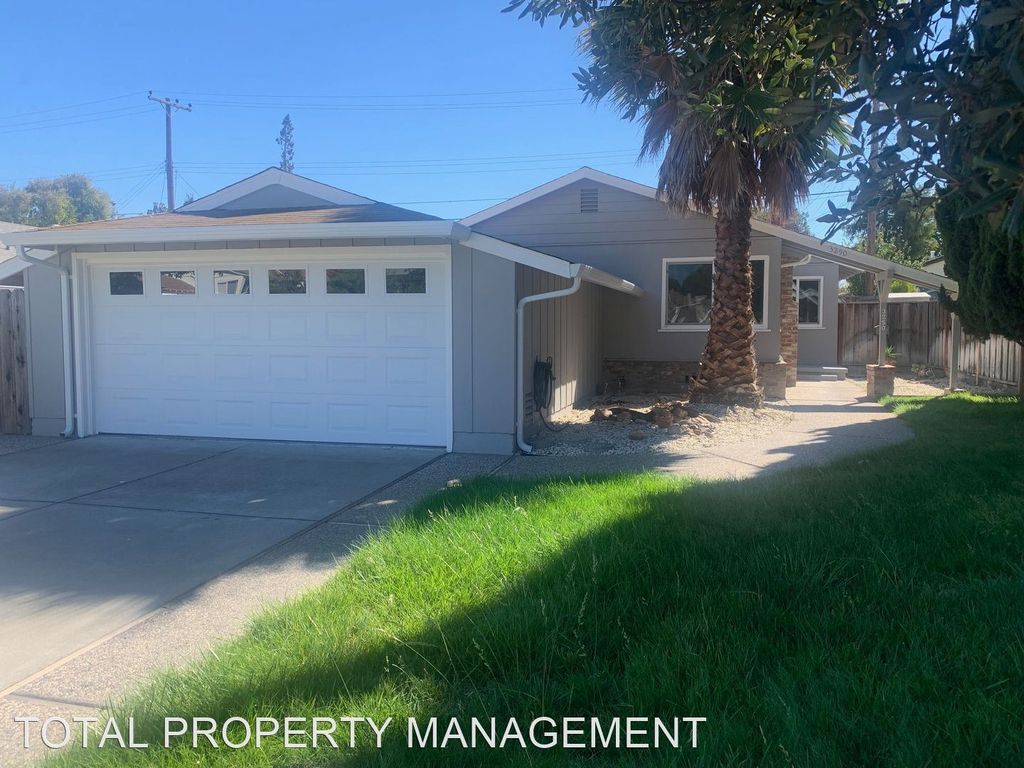 3250 Machado Ave, Santa Clara, CA 95051