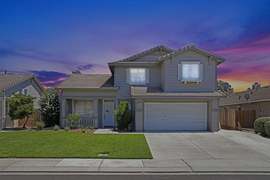 4008 Royal Windsor Dr, Salida, CA 95368