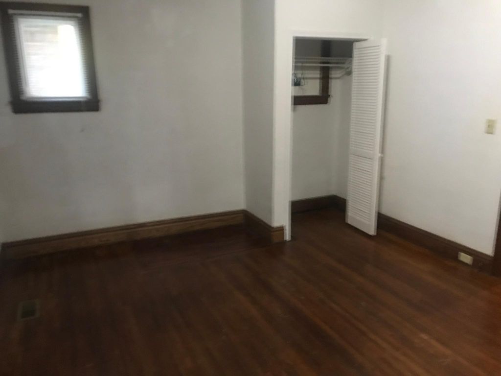 1206 10th Ave #1, Huntington, WV 25701