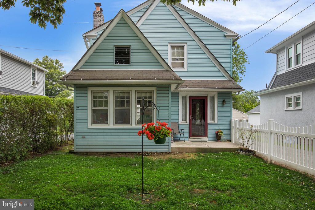 1005 N Providence Rd, Media, PA 19063