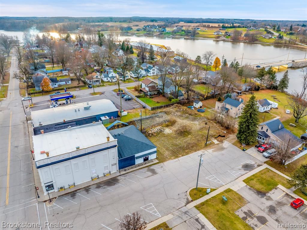 4715 1st St, Columbiaville, MI 48421 MLS 20230101146 Trulia