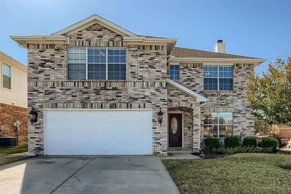 5400 Beaver Ridge Dr, Watauga, TX 76137