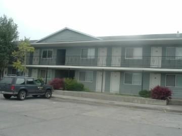 2452 1st St #1, Idaho Falls, ID 83401