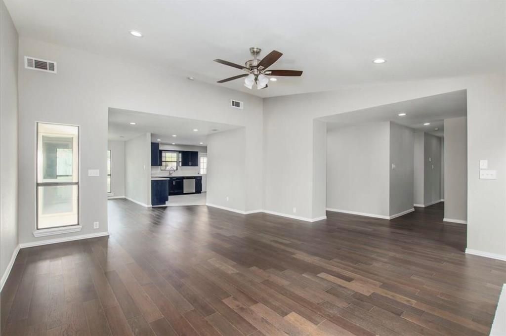 5209 Gulfport Dr, Garland, TX 75043