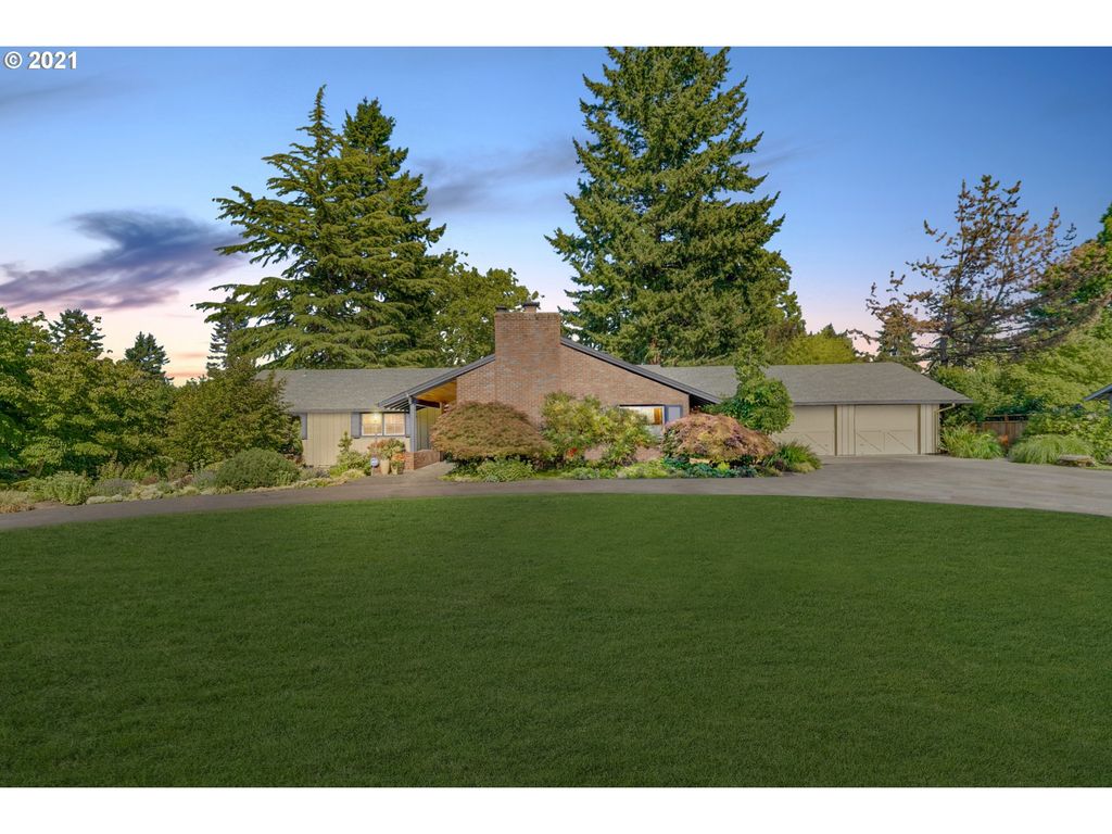 805 Latourell Way, Vancouver, WA 98661
