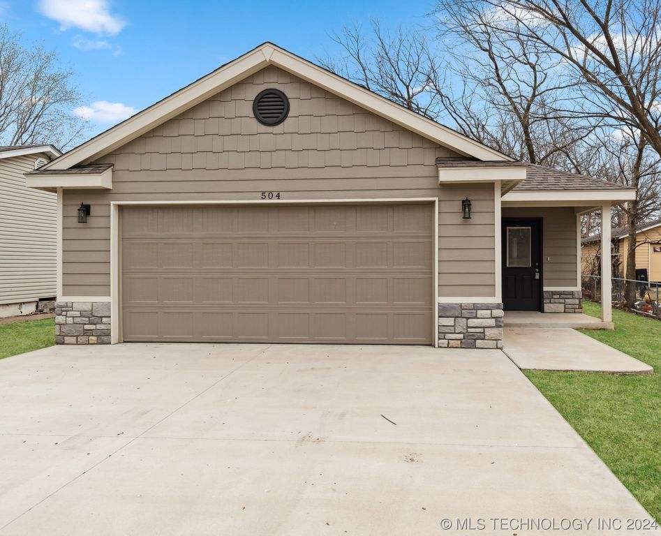 504 N  Florence Ave, Claremore, OK 74017