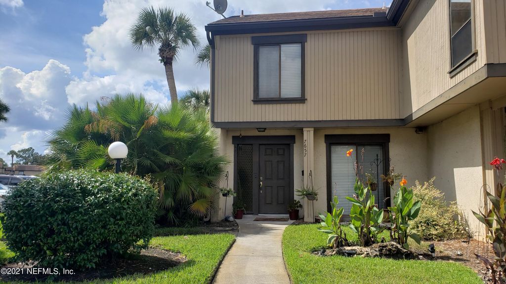 7657 Las Palmas Way #218, Jacksonville, FL 32256
