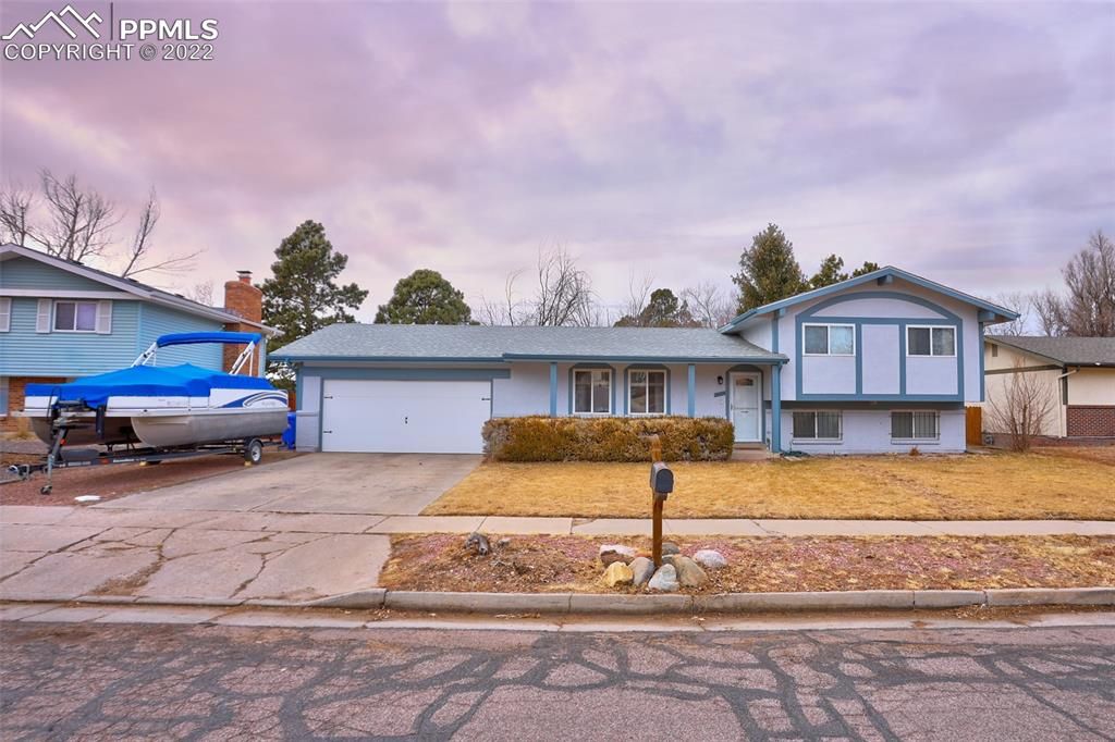 3684 Haven Cir, Colorado Springs, CO 80917