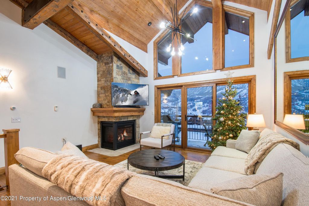400 Wood Rd #2209, Snowmass Village, CO 81615