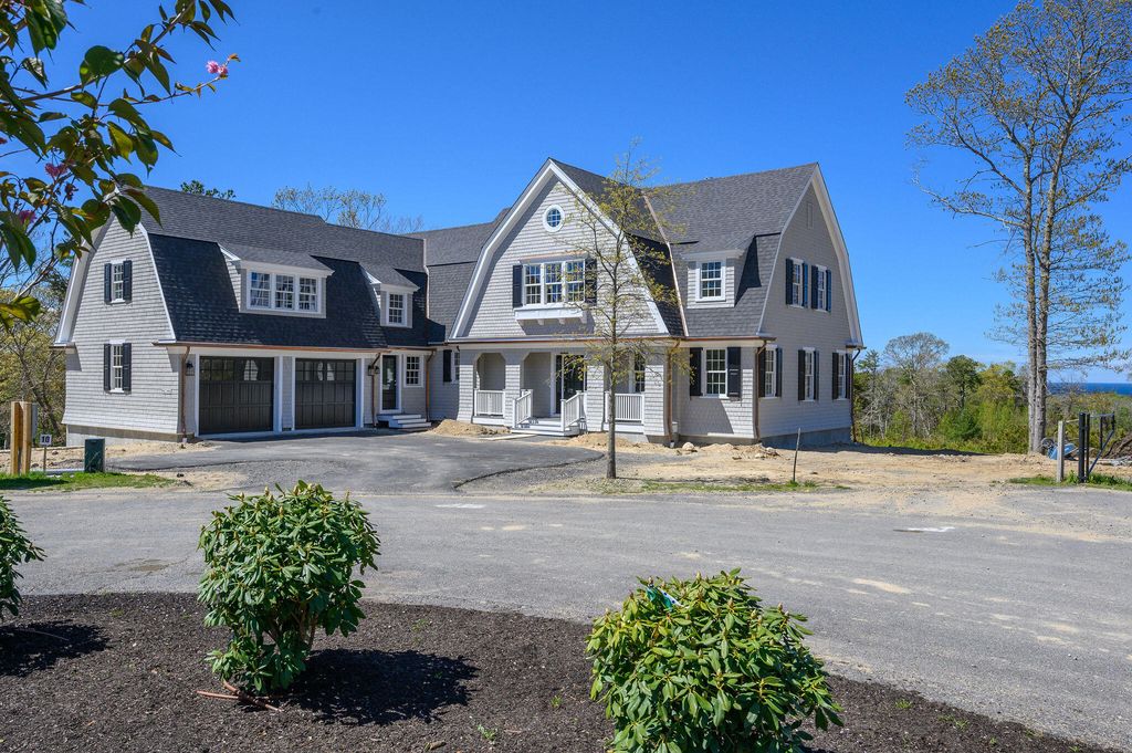 10 Rockhill Road, Sandwich, MA 02563