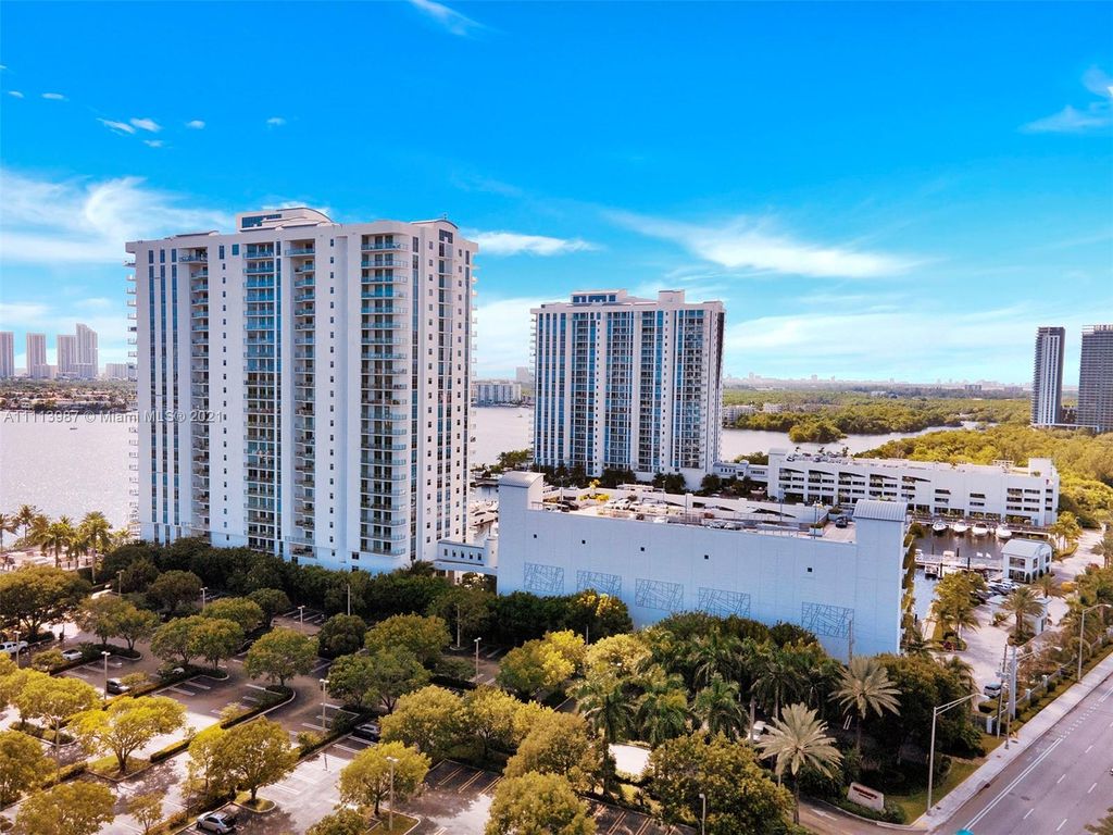 17301 Biscayne Blvd #1410, North Miami Beach, FL 33160