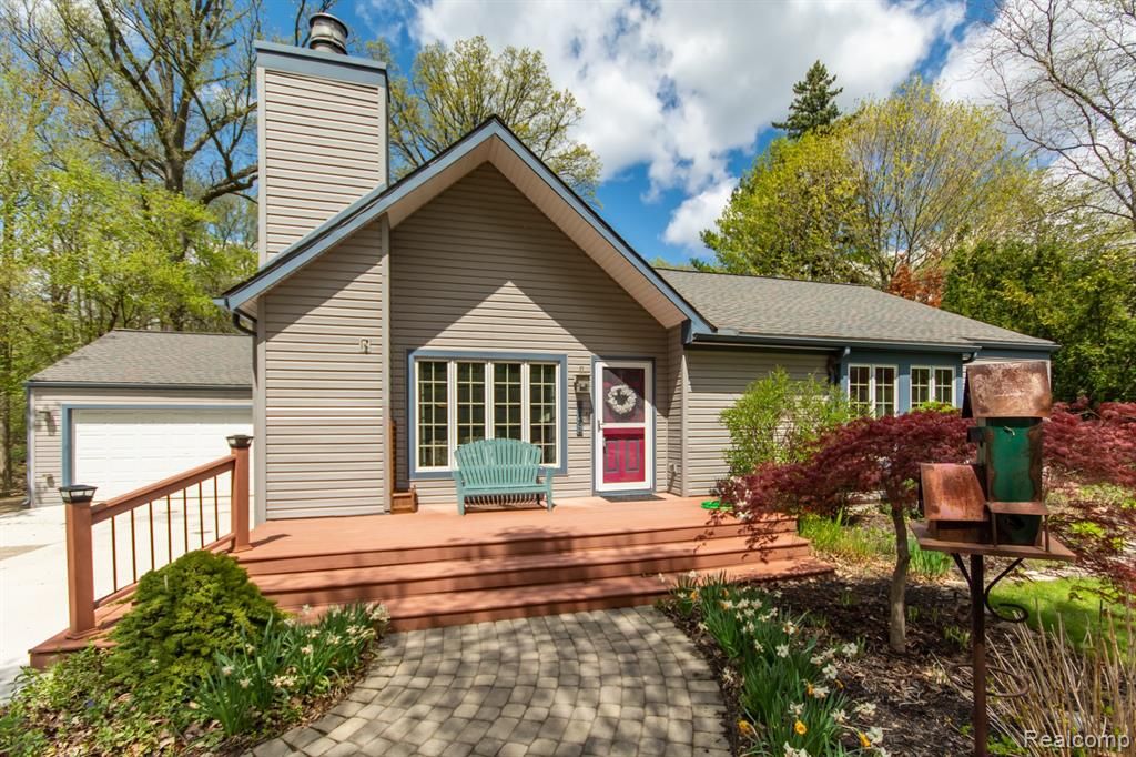 homes for rent in grosse ile mi
