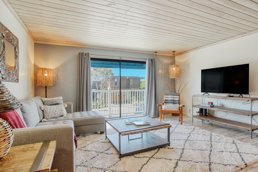 2698 Spyglass Dr #4, Pismo Beach, CA 93449