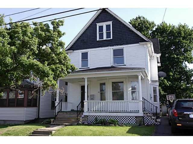 126 Elm St E, East Rochester, NY 14445