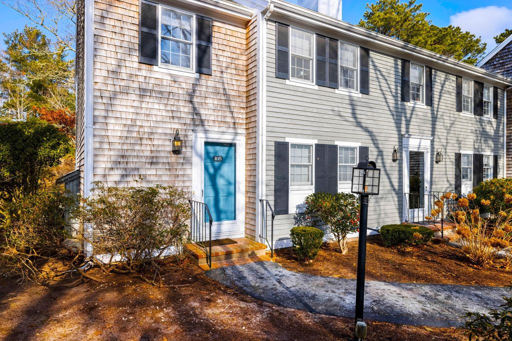 105 Admiralty Heights, Yarmouth Port, MA 02675