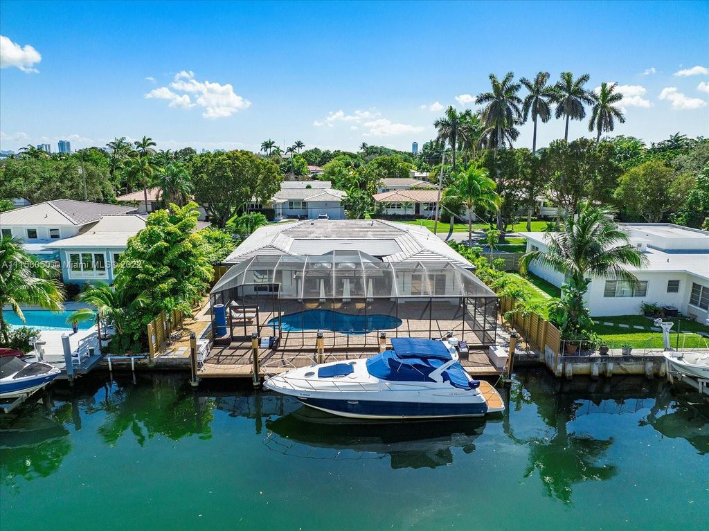 1343 NE 104th St, Miami Shores, FL 33138