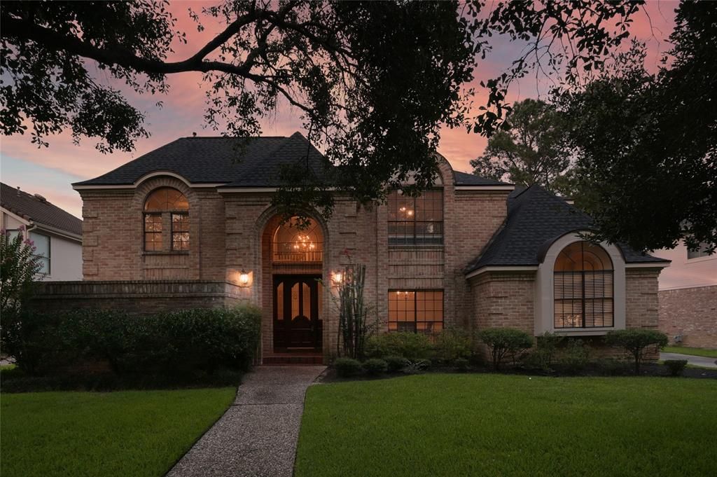 24618 Northcrest Dr, Spring, TX 77389