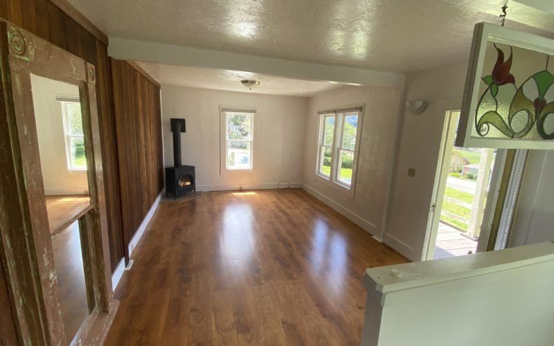 6419 Elk River Rd A, Eureka, CA 2 Bed, 1 Bath Apartment