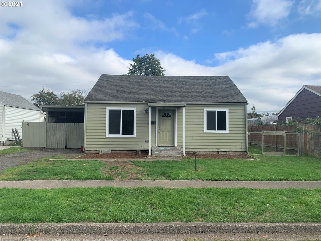 425 22nd St, Springfield, OR 97477