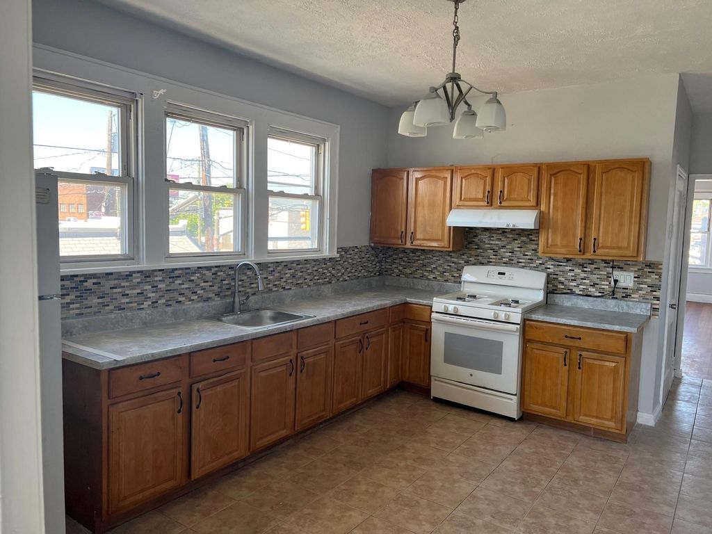 2400 E Edgar Rd 2, Linden, NJ 07036 Trulia