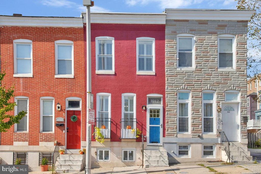 1912 Barclay St, Baltimore, MD 21218