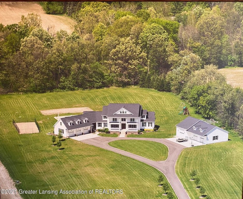 2787 Moyer Rd, Williamston, MI 48895