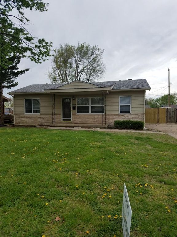 3335 S Saint Paul Ave, Wichita, KS 67217