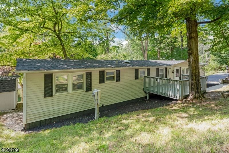 6 Watergate Dr, High Bridge, NJ 08829 MLS 3911652 Trulia