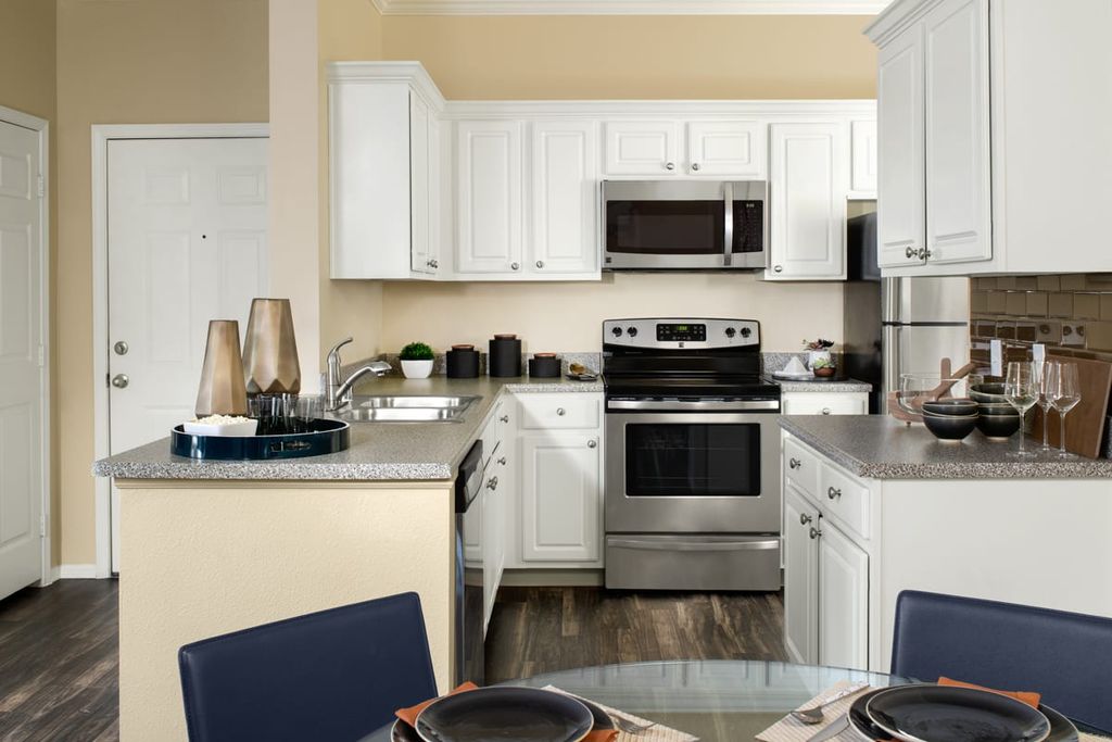 2555 Raywood Vw, Colorado Springs, CO 80920