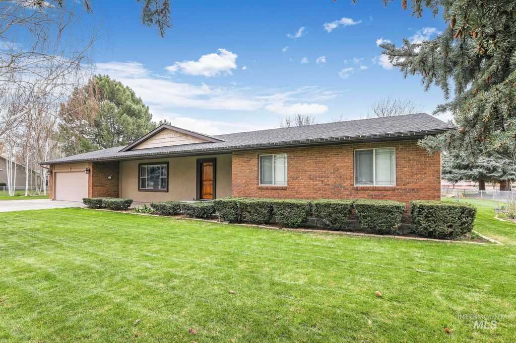 733 9th Ave E, Gooding, ID 83330 Trulia