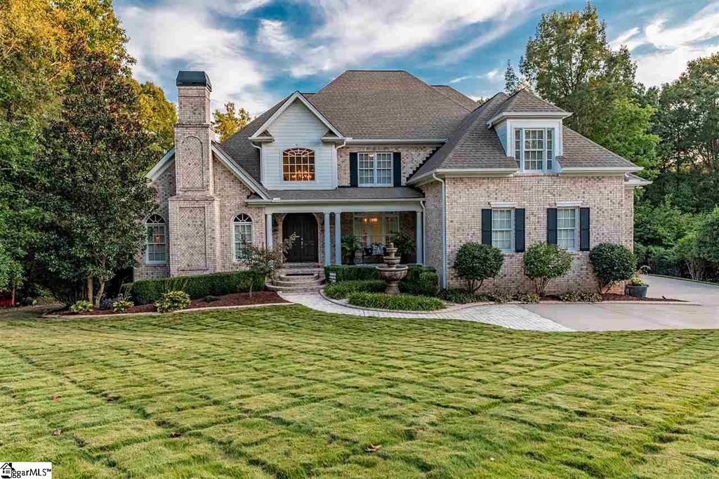 204 Country Club Dr, Laurens, SC 29360 Trulia