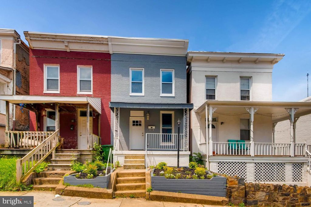 3638 Buena Vista Ave, Baltimore, MD 21211