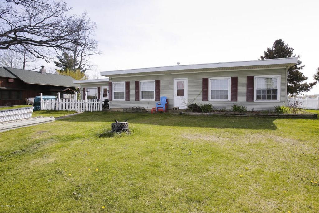 60612 Shoreline Dr, Burr Oak, MI 49030 Trulia