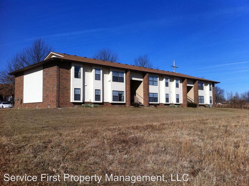 pet friendly hotels in bolivar mo