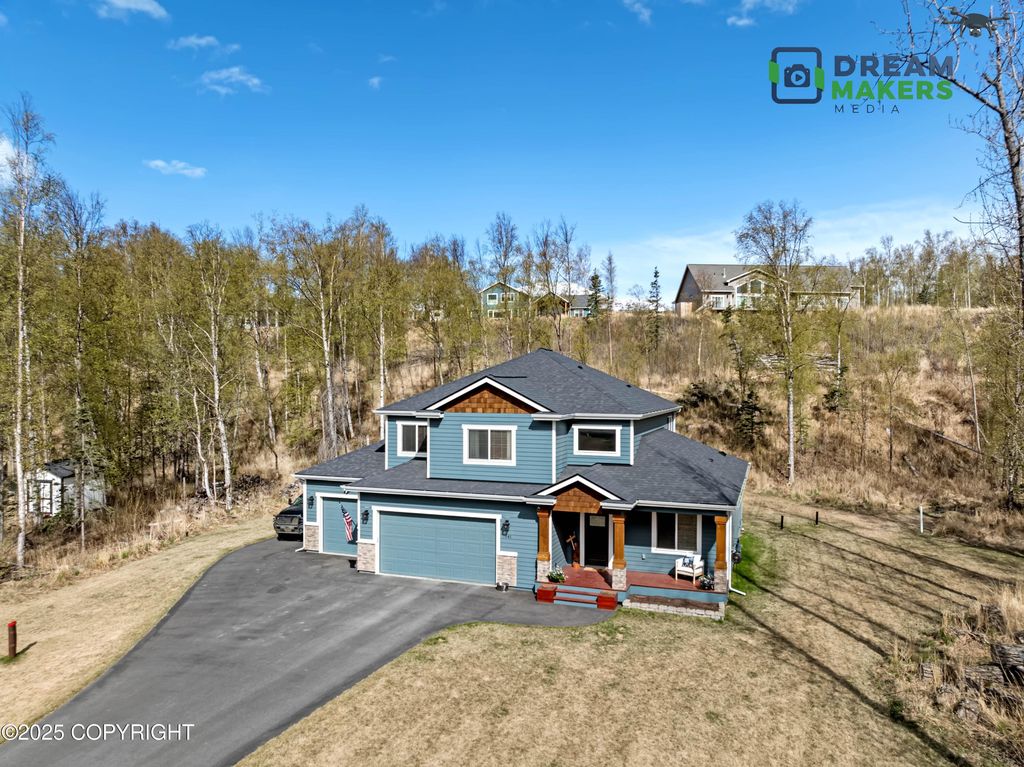 7041 N  Polar Lights Rd, Palmer, AK 99645