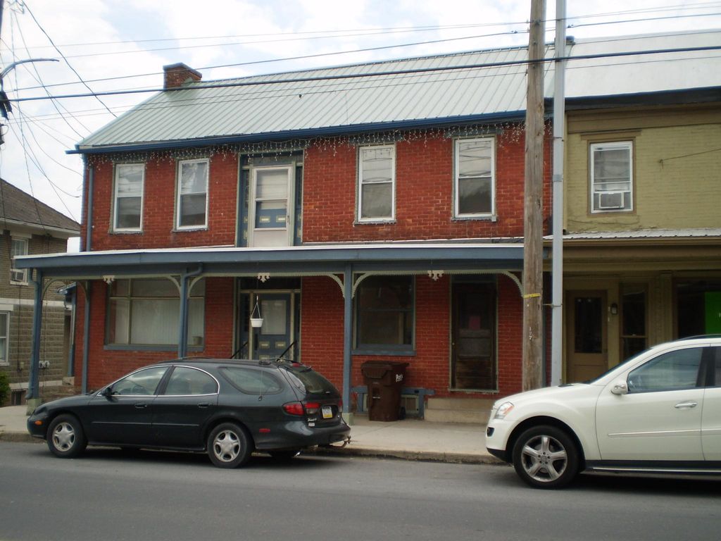 17 S Main St, Biglerville, PA 17307 Trulia