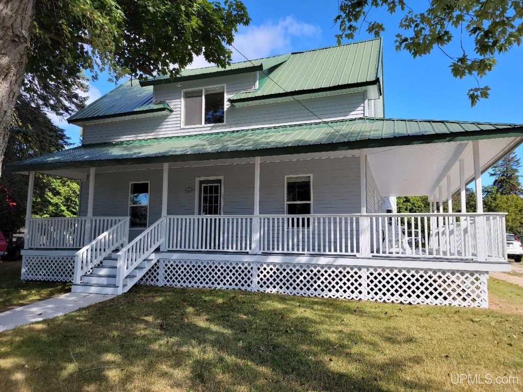 430 N Houghton Ave, Manistique, MI 49854 Trulia