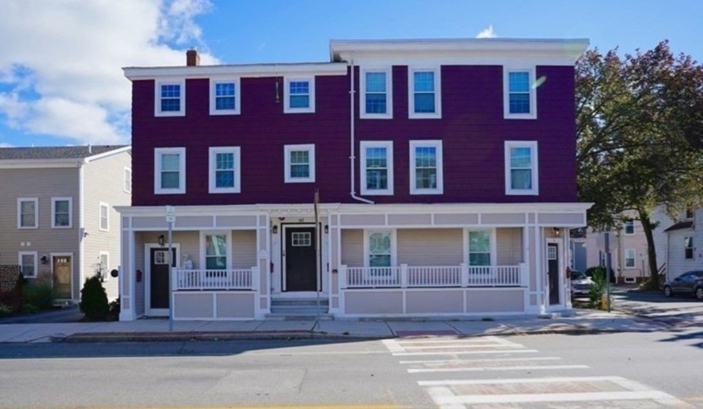 107 Bridge St #1, Salem, MA 01970