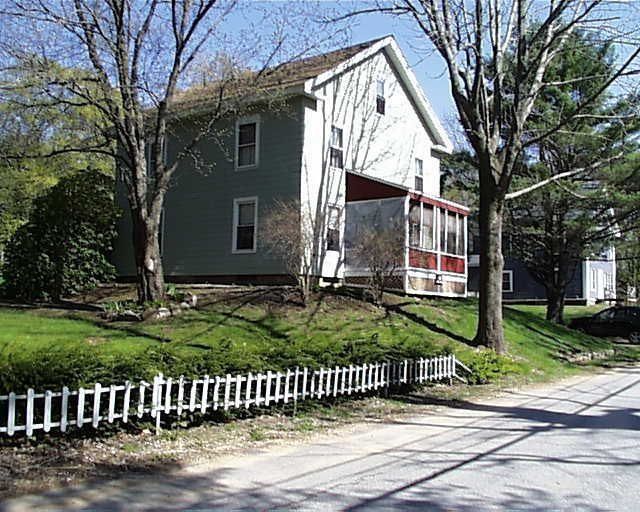 7 Lincoln St Brookfield Ma