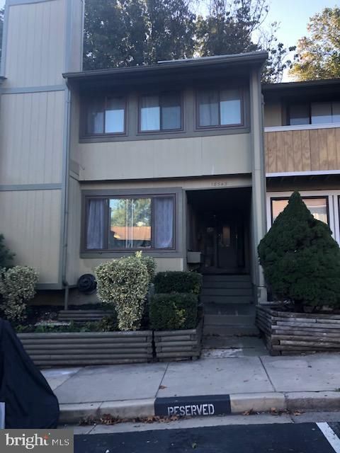 18543 Split Rock Ln, Germantown, MD 20874