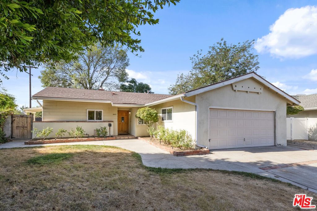 9401 Elsie Ave, Northridge, CA 91324