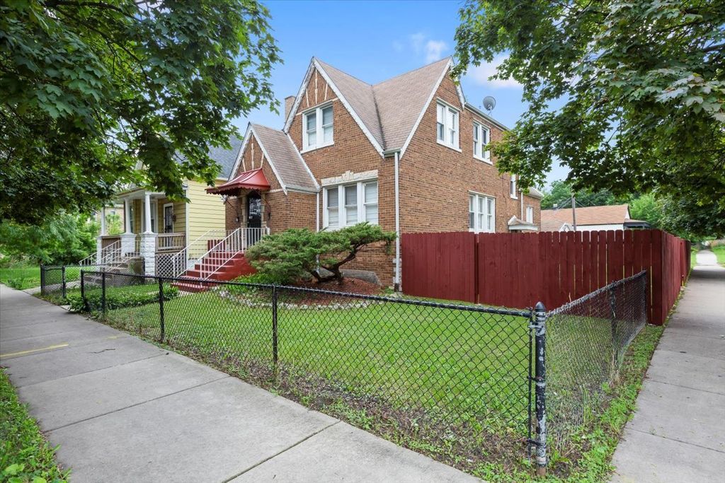 12000 S Indiana Ave, Chicago, IL 60628