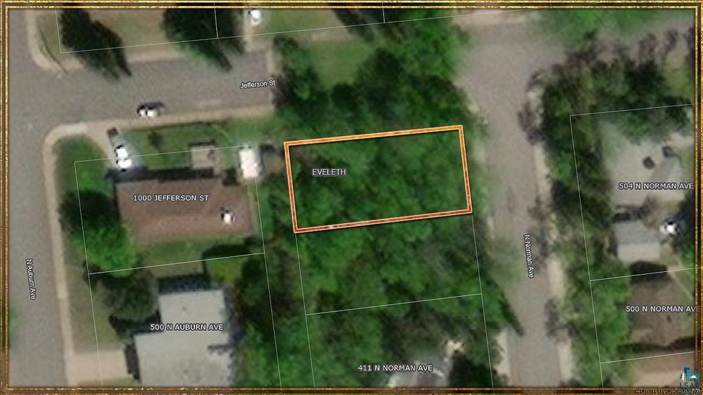 N  Norman Ave, Eveleth, MN 55734