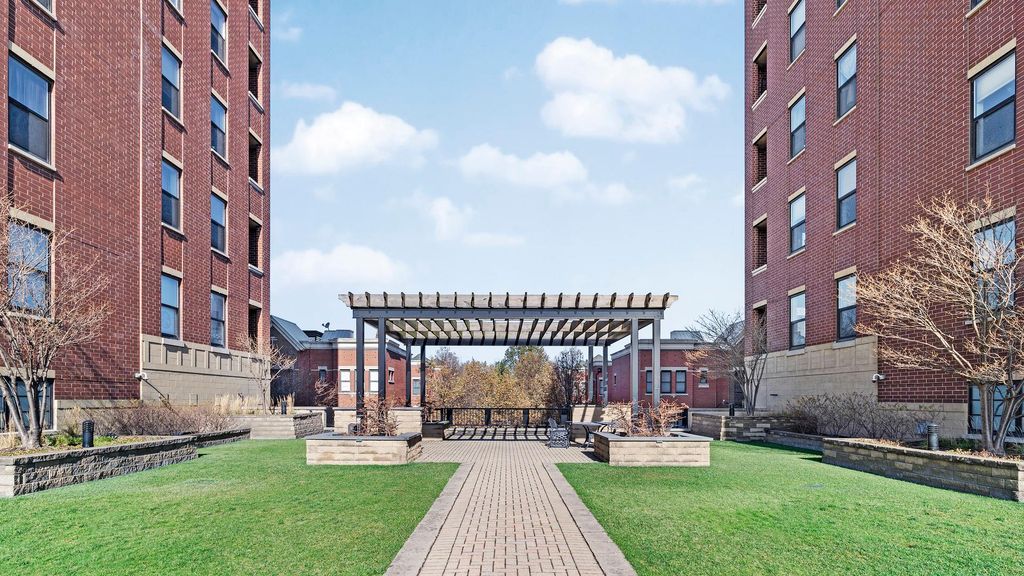 Apartments For Rent In University Village Little Italy Chicago Il 44 Rentals Trulia