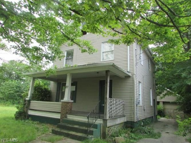 27 E  Boston Ave, Youngstown, OH 44507