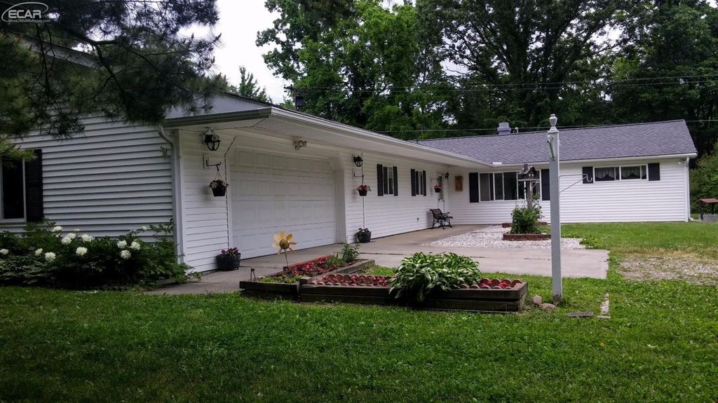 1655 N Hadley Rd, Ortonville, MI 48462 Trulia