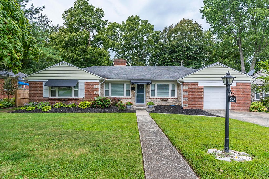 2333 Southview Dr, Lexington, KY 40503